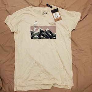 The North Face Graphic T-shirt